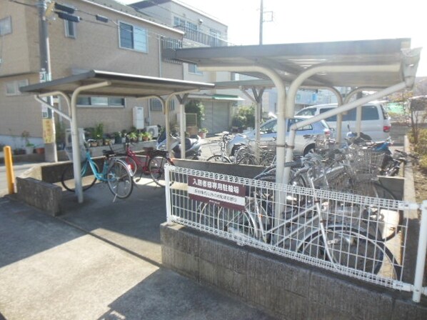 ロイトンIの物件内観写真